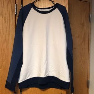 Converse men’s sweater